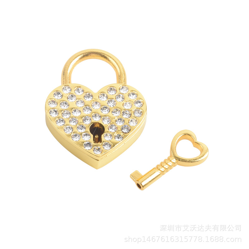 金色心形锁镶钻厂家直销高档合金桃心形挂锁 女包五金配件锁 挂锁