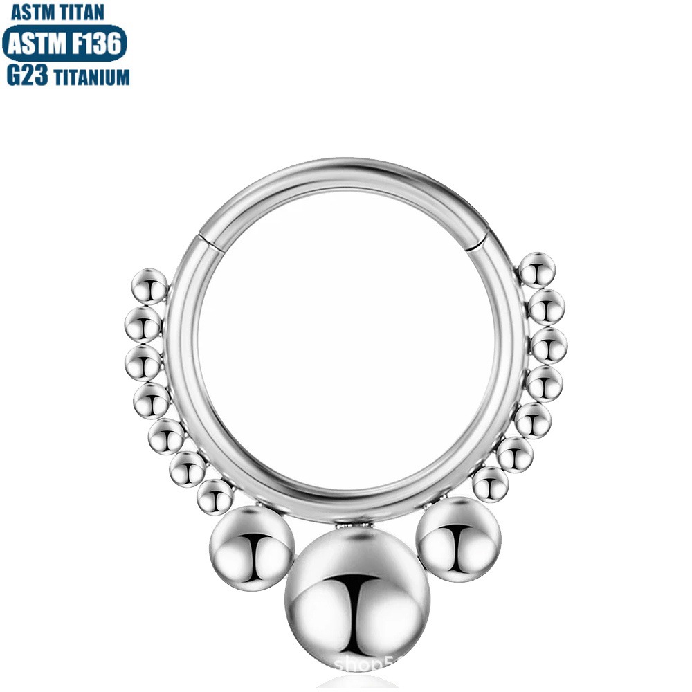 16G labret stud size and finish detail