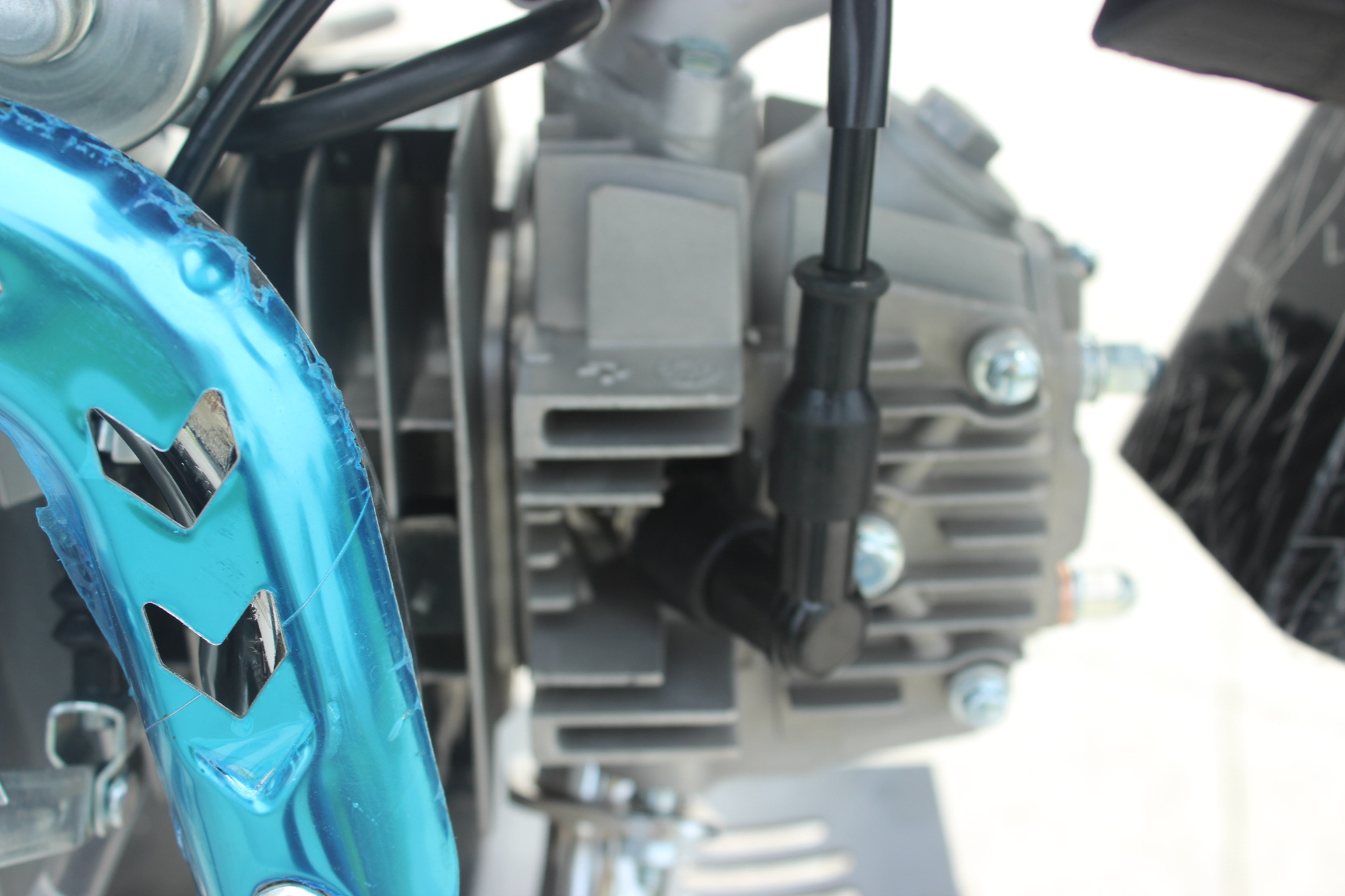 Brand New Off-Road Motorcycle, Mountain Dirt Bike with Reinforced Frame, Professional Motorcycle, 125Cc All-Terrain Motorcycle