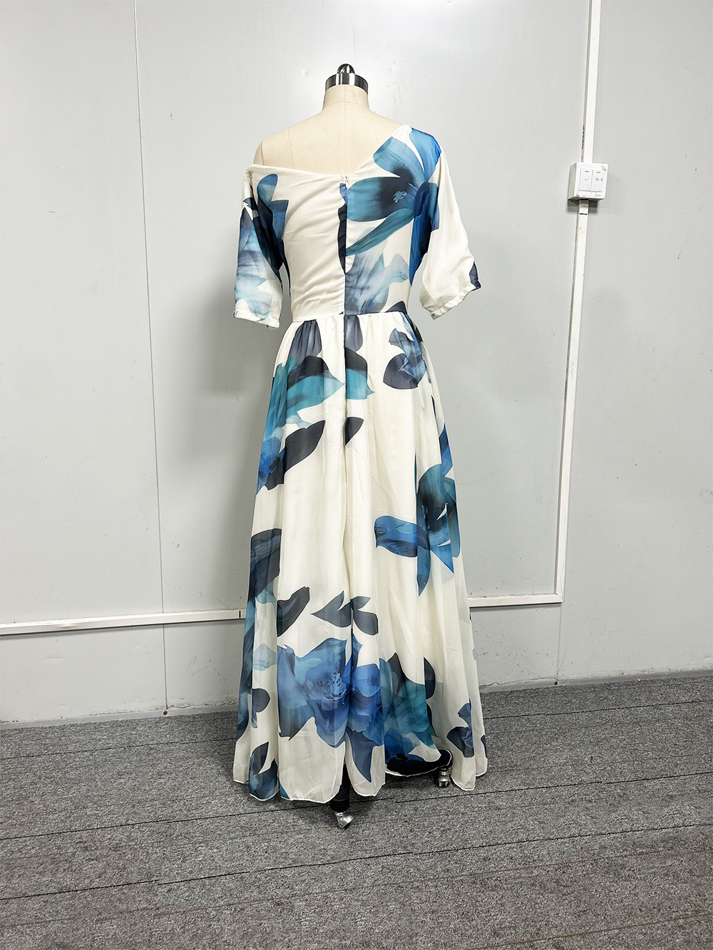 2025 Cross-Border Summer New European And American Bohemian Vacation Style Lace-Up Lolita Flared Printed Dress_ecoleips.com
