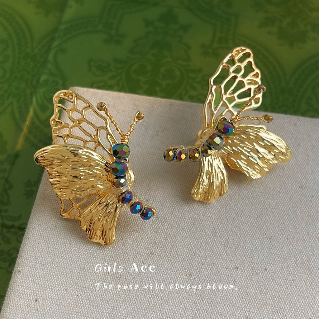 2_0003_耳语场景新水印 拷贝 4.jpg