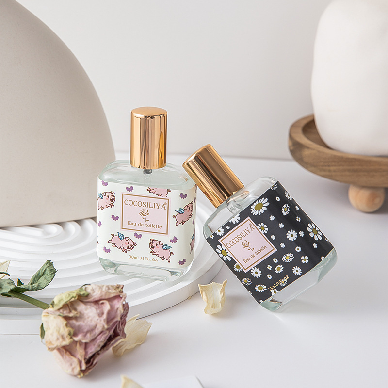 La popularidad en línea en vivo de las chicas estudiantes perfumes duraderos fragancia fresca osmanthus fragancia 30ml al por mayor