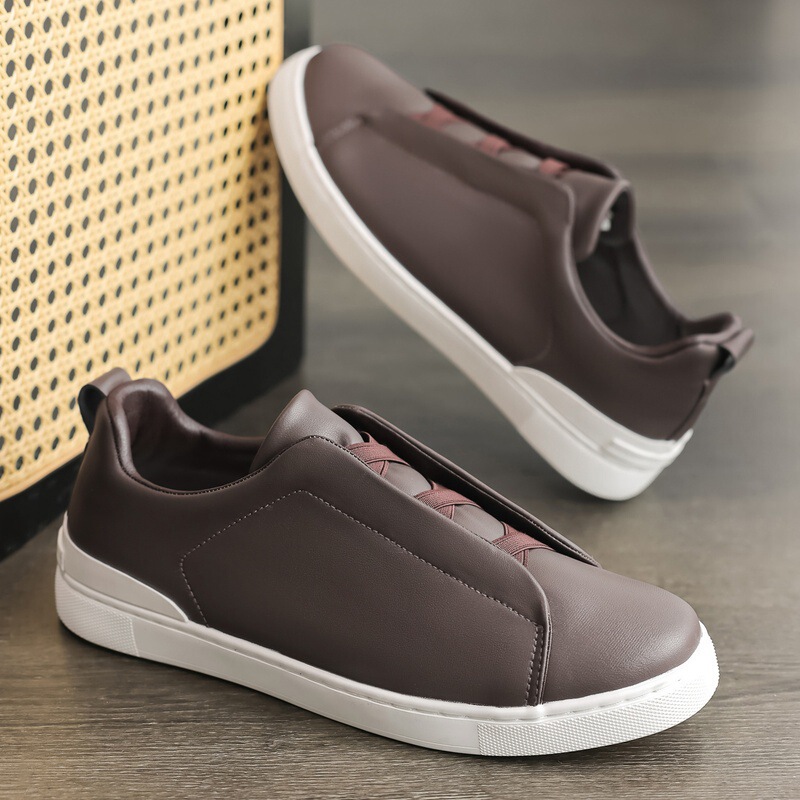 New foreign trade men's casual shoes, genuine leather slip-on loafers with elastic band, European-style casual sneakers New foreign trade men's casual shoes, genuine leather slip-on loafers with elastic band, European-style casual sneakers