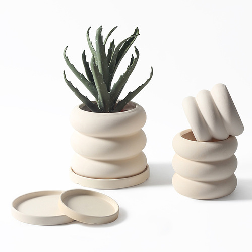 Nordic INS-style simple, breathable ceramic succulent planter with modern minimalist personality and artistic design for pothos wheel