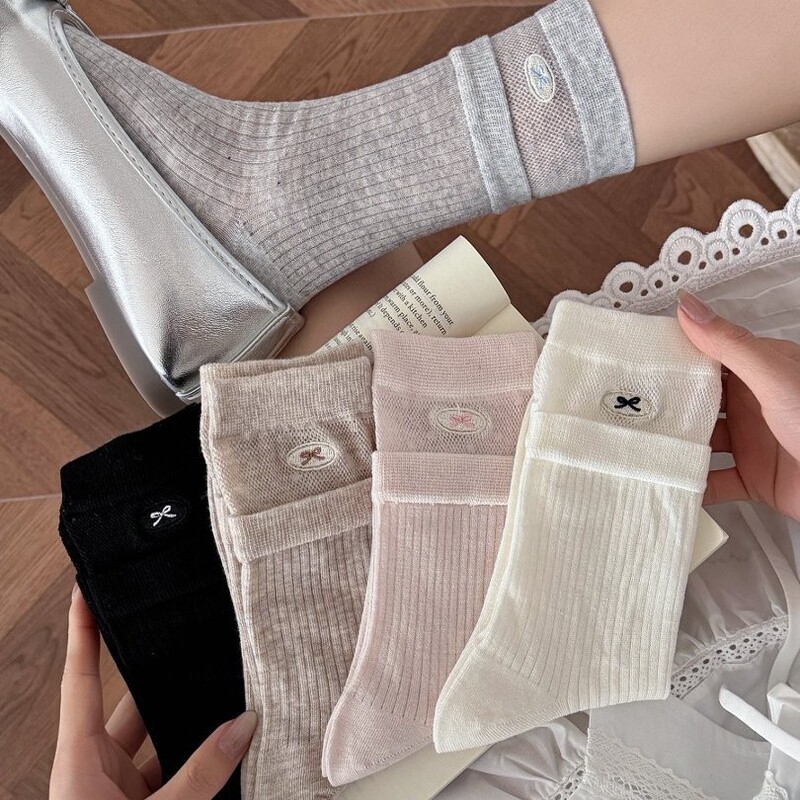 Women's Mid-Calf Socks, Spring and Summer Style, Cotton Socks with Cute Bowknot Embroidery, White Mid-Calf Socks, Hand-Sewn Without Seams Women's Mid-Calf Socks, Spring and Summer Style, Cotton Socks with Cute Bowknot Embroidery, White Mid-Calf Socks, Hand-Sewn Without Seams