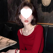 韩系2025早秋冬穿搭小众设计巨好看轻熟上衣感绝美红色长袖批发