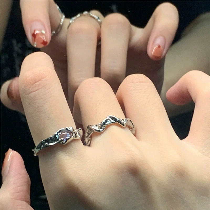 Adjustable Wavy Geometric Ring, Moonstone Accent, Unisex Light-Luxury Style (Adjustable)