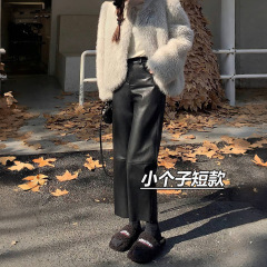 150小个子仿真柔软女新款145八分显高直筒显瘦PU皮休闲裤