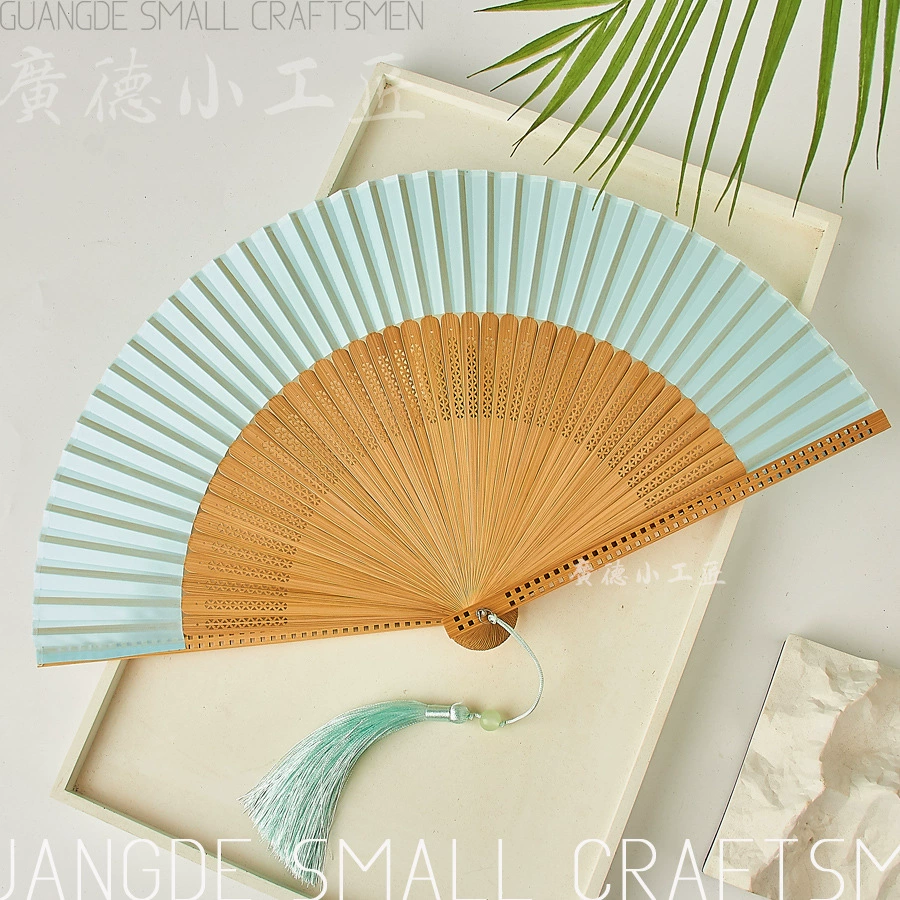 Round Handheld Fan, Chinese Style Hanfu/Cheongsam, Bamboo Ribs with Tassel, Lightweight 0.035 kg