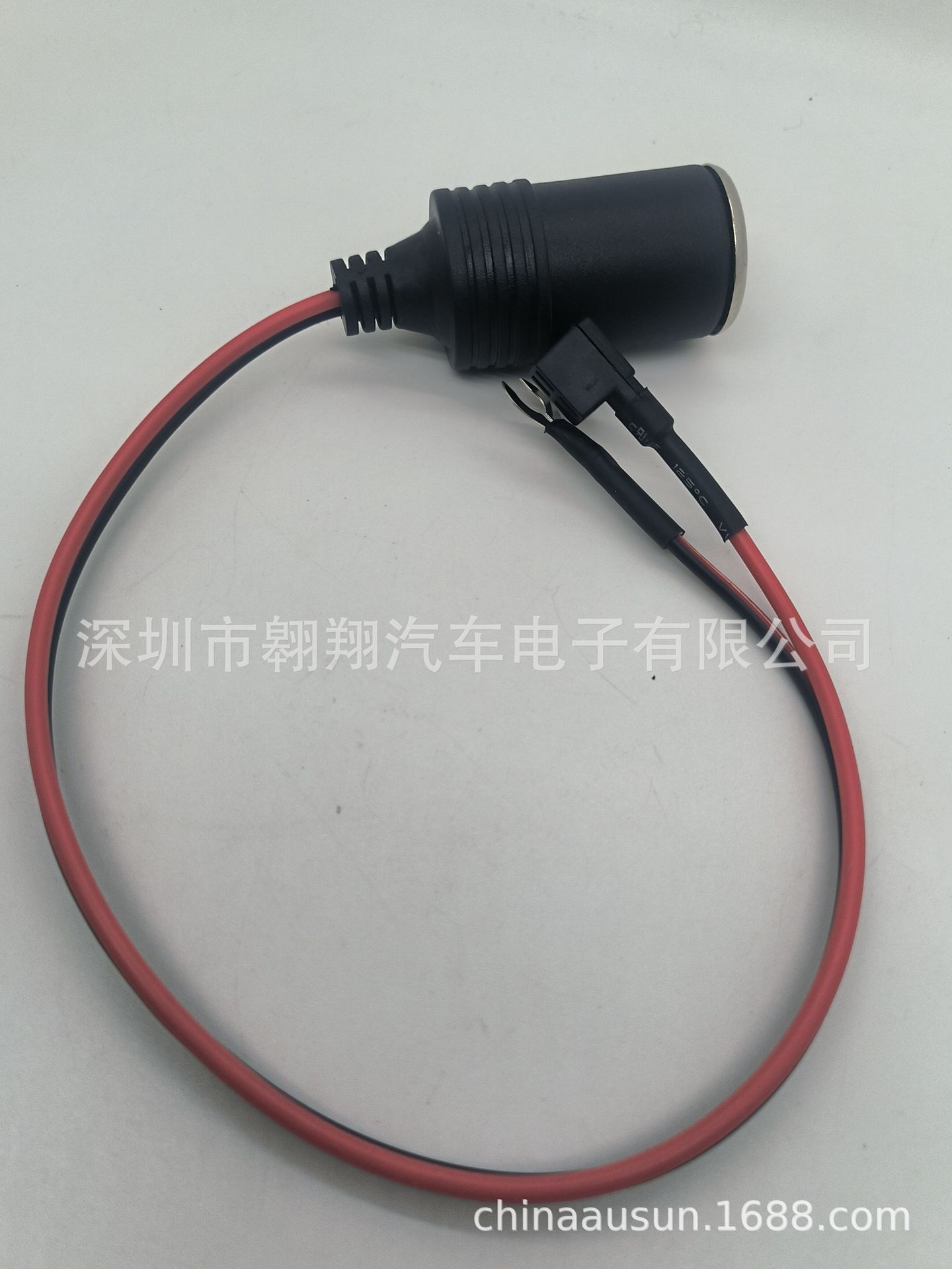 Car mounted modified cigarette lighter socket car fuse box electrical appliance connected to cigarette lighter mother seat with car charger mother seat