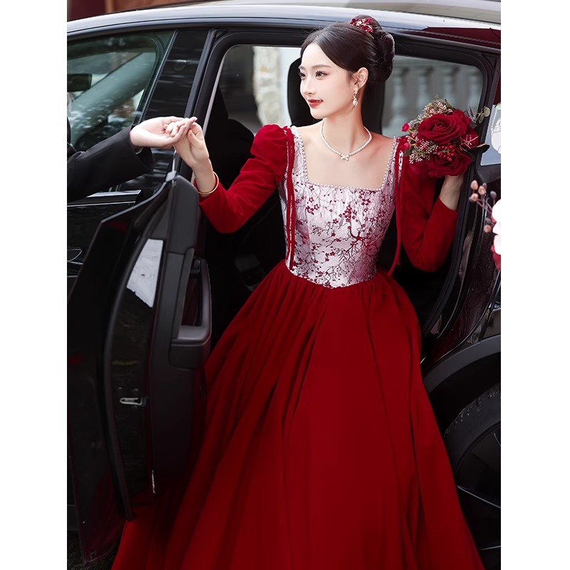 法式敬酒服2024新款新娘结婚出阁宴晚礼服红色订婚礼服裙长袖冬季