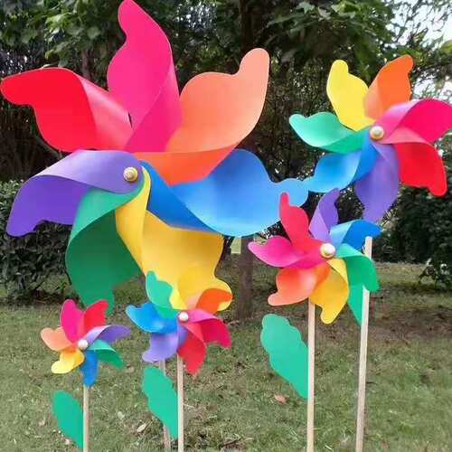 Colorful wooden pole windmill wholesale children's toys kindergarten scenic spot outdoor decoration 24CM32CM garden windmill