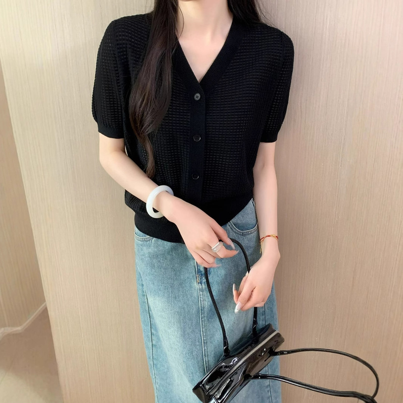 Summer Hollow-out V-neck Short-sleeved Cardigan Women's Pure Desire Wind-permeable Mesh Jacquard Knit Thin Mulberry Silk Wool Sweater
