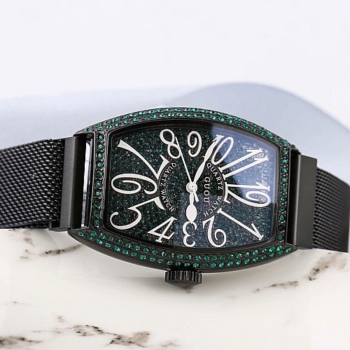 Clearance Sale, No Returns or Exchanges, Vintage European Barrel-Shaped Full Diamond-Studded Women's Watch, Trendy Magnetic Strap Women's Watch