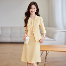 黄色西装套装女春季2025新款修身职业装气质职场内搭连衣裙两件套
