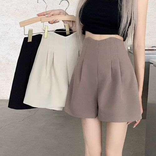 Summer Big Size Wide Leg Pants for Women High-Waisted Outerwear Slimming A-Line Bunchy Shorts Black Casual Hot Pants 2024