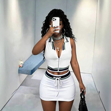 ���eŮ�b�r���\���r���I��ɫ�o������¶Ěϵ����ȹ���b�W�����Q