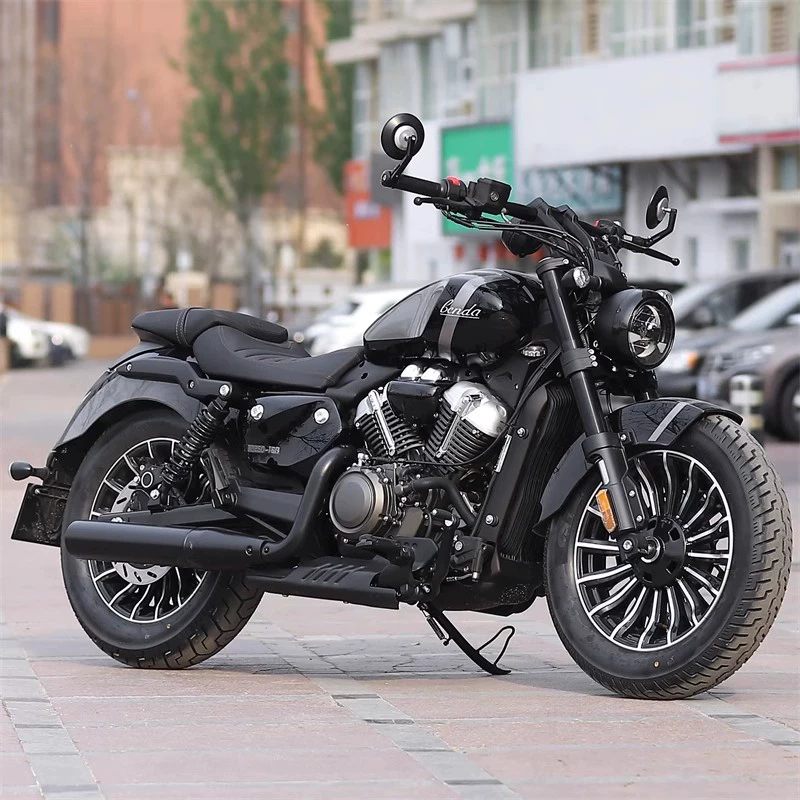 Круизёр Penta Holleystone 250 Prince V — V‑образный двухцилиндровый, с водяным охлаждением, 250 см³