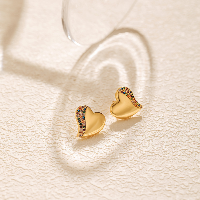 Date Occasion 1 Pair Sweet Heart Shape Inlay Copper Zircon 18K Gold Plated Ear Studs