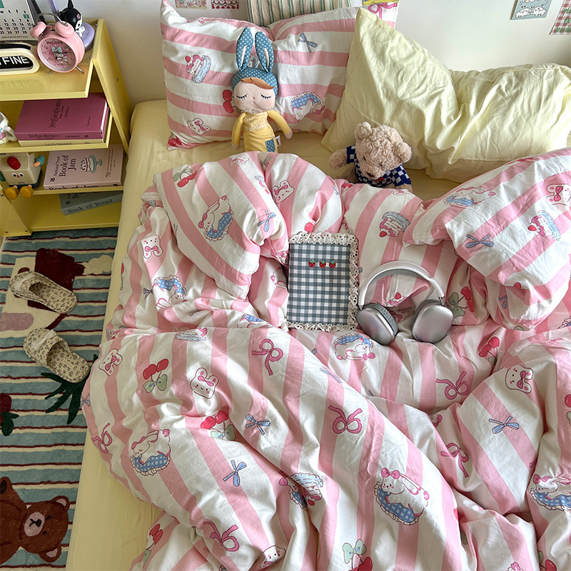 Clase A ropa de cama desnuda para dormir cuatro piezas de algodón lavado con agua sábanas de aire cubierta de cama de grado madre y bebé dormitorio de tres piezas