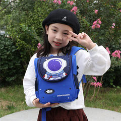 兒童雙肩包2022新款防潑水雙肩背撞色太空人印花小學生書包批發