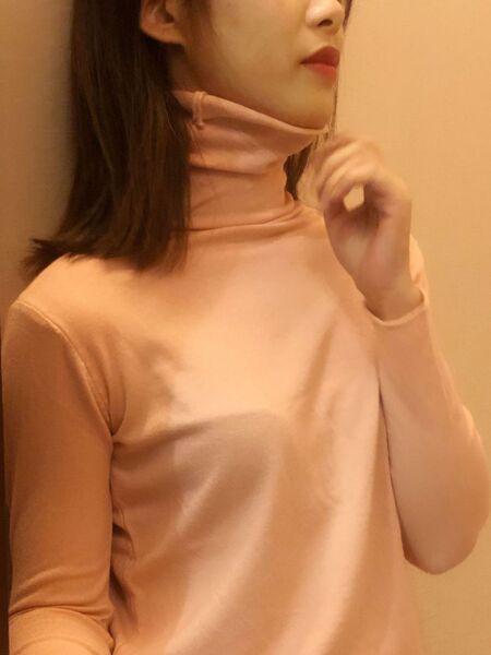 Soft cashmere red base body-friendly sweater