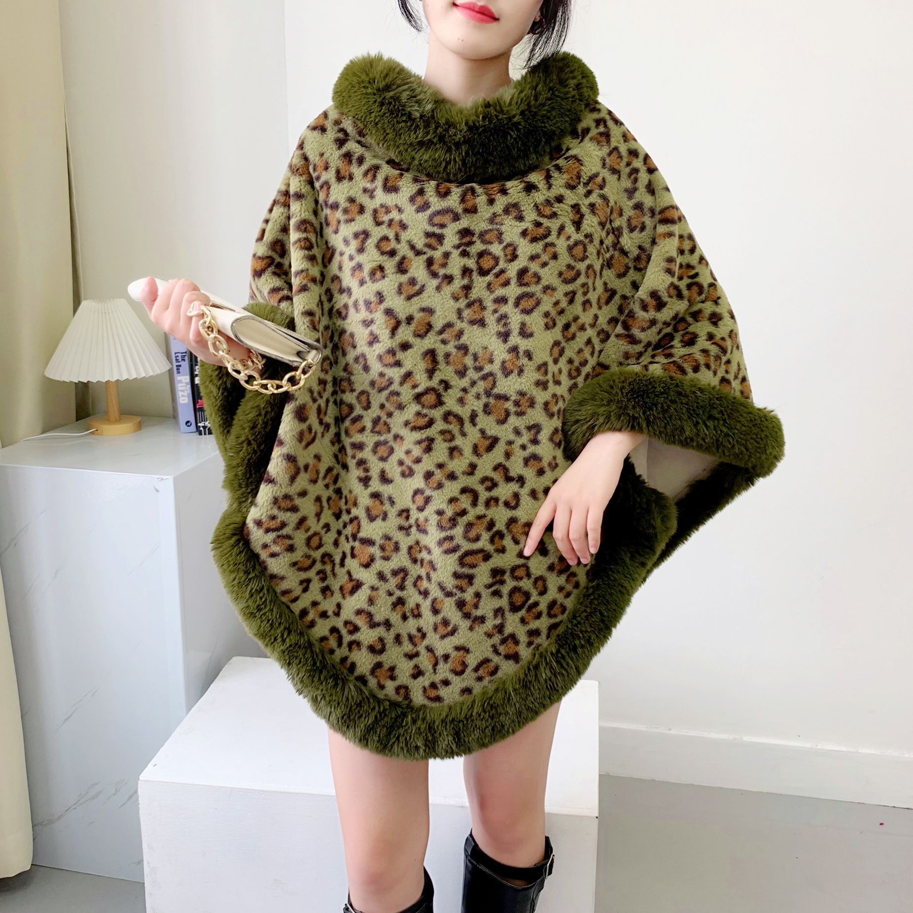 2025 otoño y invierno nueva ropa de mujer europea y americana Amazon transfronteriza lana estampada impresa chaqueta de moda caliente para mujeres