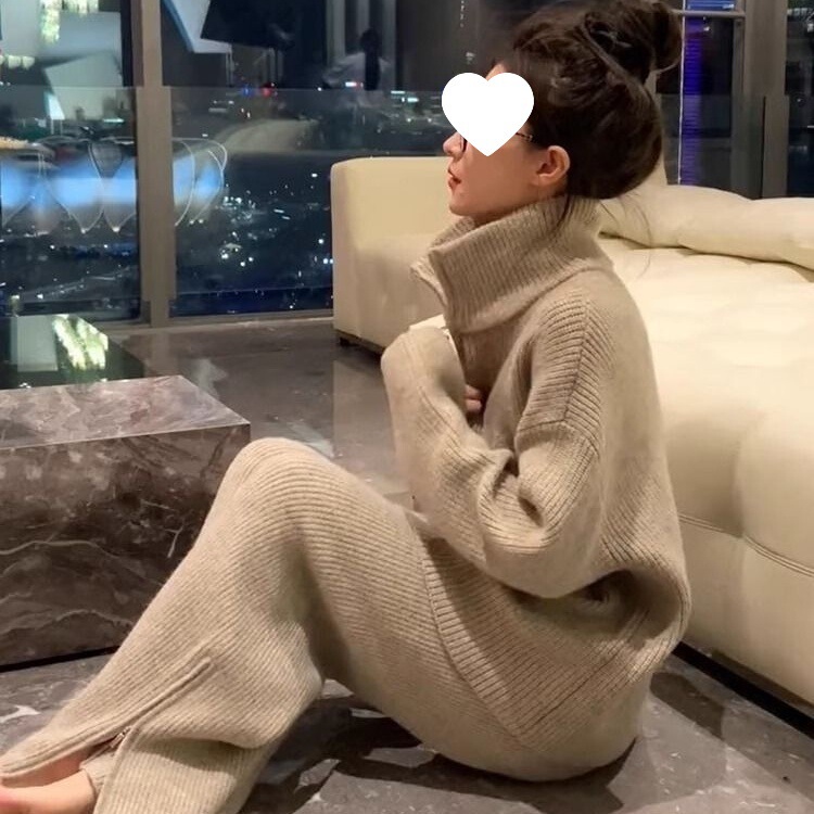 Fashionable and Trendy Set of Relaxed Outfits for Women, Autumn and Winter Mid-Length Hooded Knit Sweater + Straight-Leg Pants Two-Piece Set