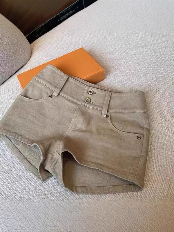 Khaki Denim Shorts, Low-Waisted, Lazy American Style, Slim Fit, Hot Girl Ultra-Short Shorts, Hot Pants for Women, 2026 New Style
