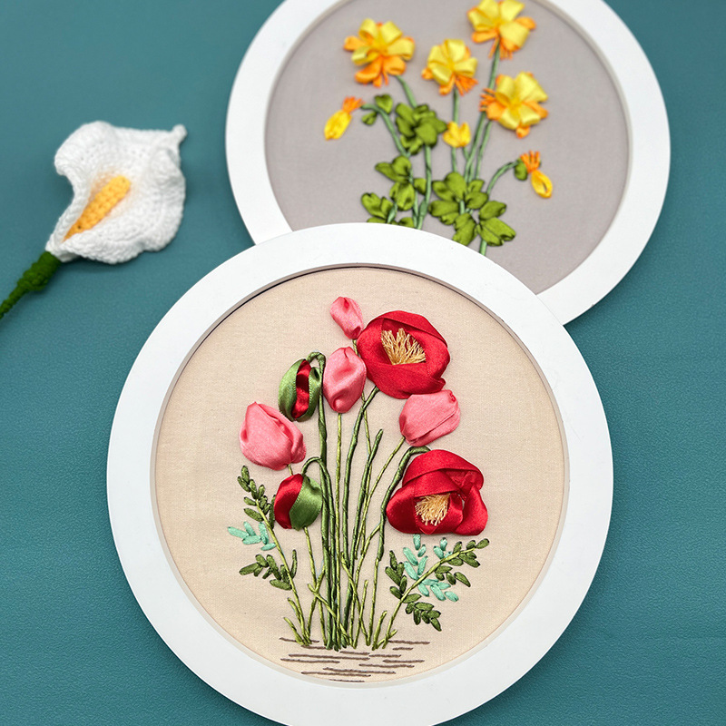 Nuevo producto Bordado de cinta Pintura colgante tridimensional Bordado Lu Paquete de material de bricolaje hecho a mano Decoración de la sala de estar Decoración Pintura colgante simple para principiantes