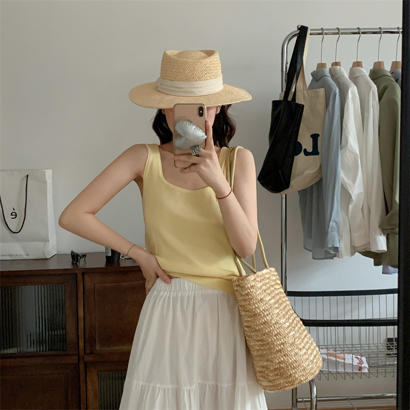 New Style Curved Bead Ice Silk Knitted Vest Women's Camisole Top Women's Slimming Look Breast-Covering Knitted Knitwear with Square Collar