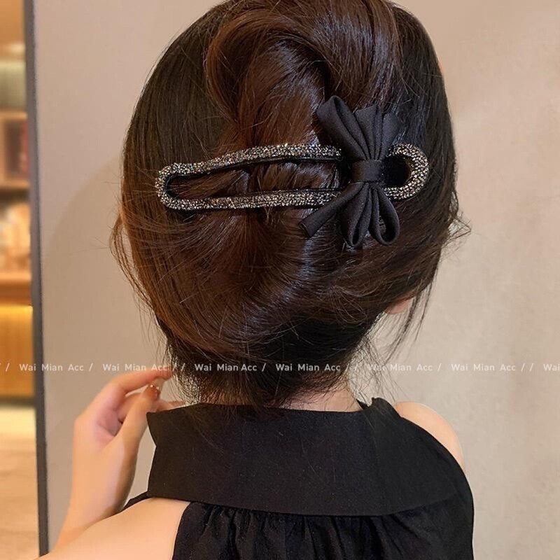 女性用ダイヤモンドがちりばめられた蝶結びヘアピン、高級気質、後頭部の髪の量の多い怠惰なヘアシャーククリップ、カモノハシクリップ|undefined