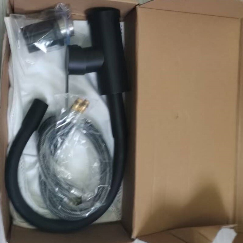 クロスボーダー304ステンレス製キッチンブラックシリコン万能管蛇口シンク回転式冷温家庭用蛇口|undefined