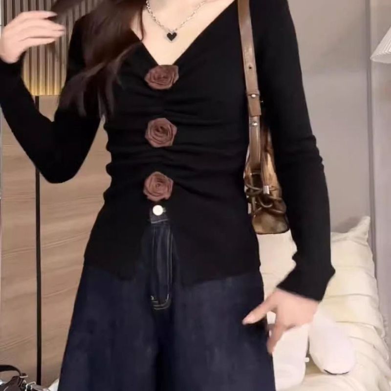 大码立体花朵v领长袖T恤女春秋新款韩版褶皱收腰黑色紧身开叉上衣|undefined