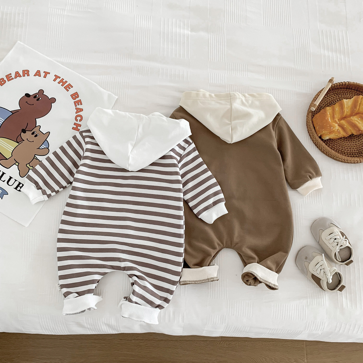 Mono para Bebé 2025, Primavera y Otoño, Nuevo Mono a Rayas con Capucha de Oso, Mono Unisex para Recién Nacido, Ropa Moderna para Bebé