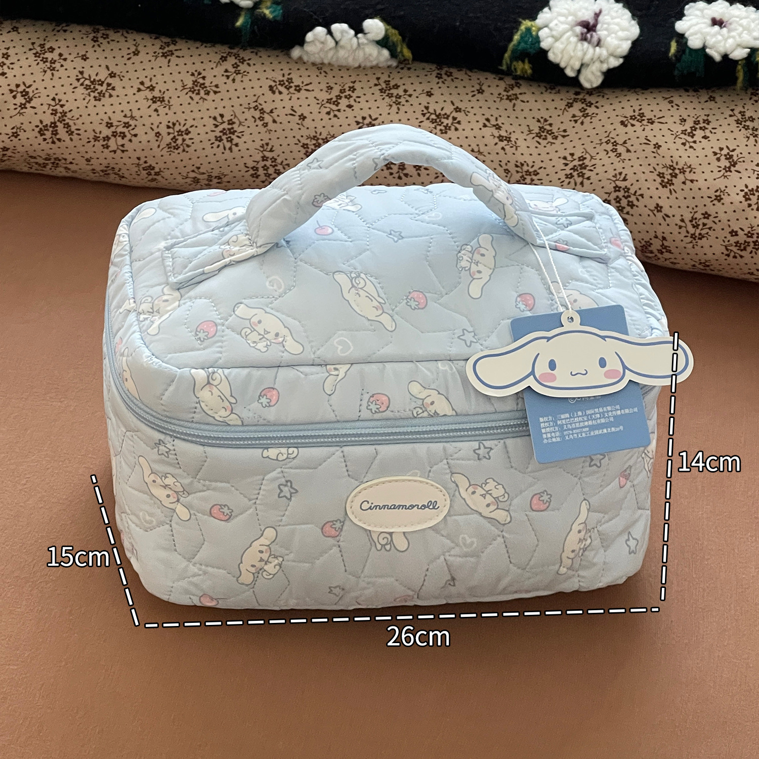 Bagos de maquillaje portátiles de gran capacidad, nubes HelloKitty, bolsas de lavado, bolsas de almacenamiento de viaje de alta belleza para jóvenes
