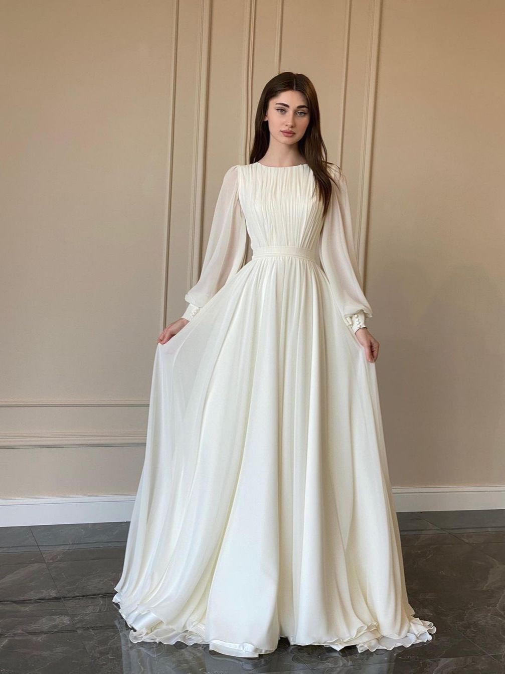 Spring fashionable white shiffon evening dress