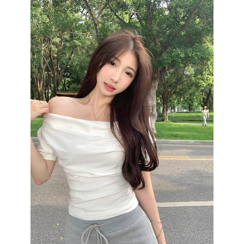 デザインワンラインカラースリム半袖Tシャツレディース2025夏新作右肩ボトムシャツ韓国レディーストップス|undefined