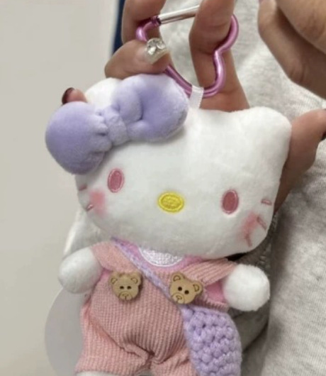 オーバーオールぬいぐるみバッグペンダント新しいイン人形かわいい漫画ぬいぐるみキーホルダーバックパックペンダント|undefined