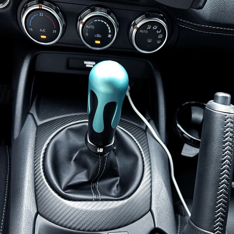 New 2024 new cross-domestic foreign trade auto supplies personalized modified ice cream gear head universal belt accessories