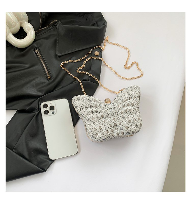 Women's Small Special Material Solid Color Butterfly Elegant Vintage Style Lock Clasp Evening Bag display picture 12