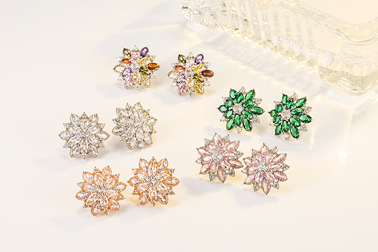 Fashion Flower Copper Inlay Zircon Ear Studs 1 Pair