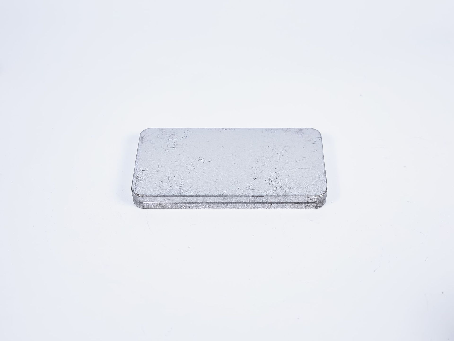 Spot caja de hojalata embalaje de metal cuadrado redondo caja de hierro rectangular lata de hierro lata de aluminio de color antiguo personalizado