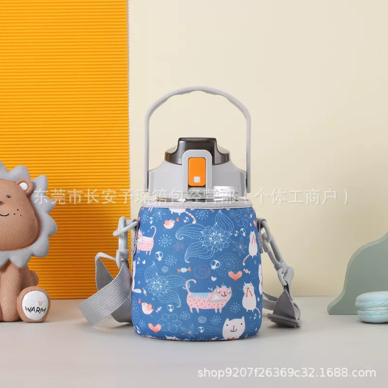 定制跨境网红杯套防烫宇航员大肚杯保温杯大容量水壶保护套通用款