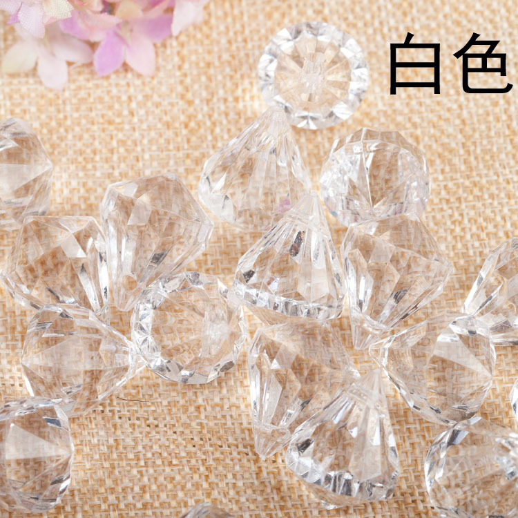 diamond transparent acrylic white pendant