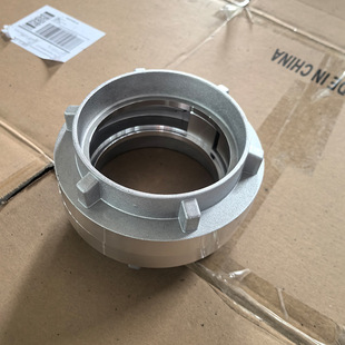 �׶�˹����ˮ�����^�ӿ�storz coupling�����������100mm��β