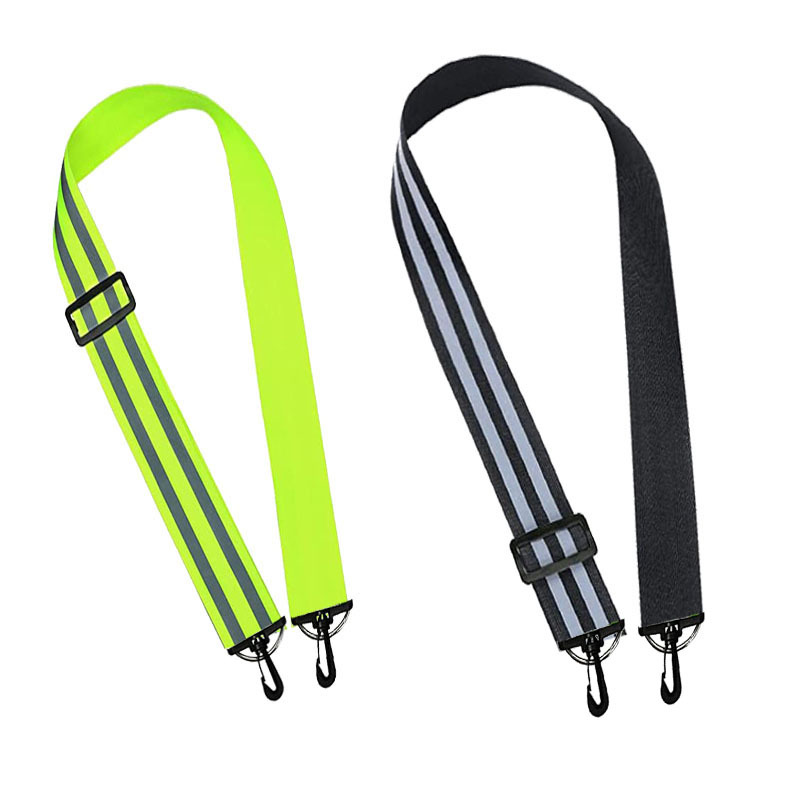 跨境货源 新款斜跨夜跑骑行反光肩带带挂钩可搭载手机包收纳袋