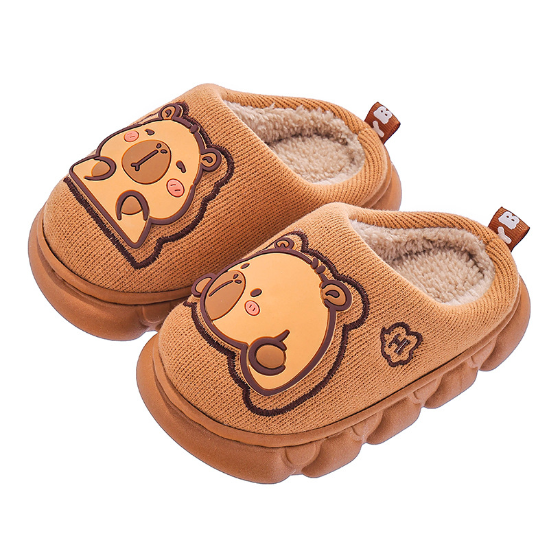 Capibara otoño y invierno zapatillas de algodón para niños, niños, niñas y niñas, calentamiento y terciopelo, bolsas de tacones de algodón para padres y niños, niños de mediano tamaño.