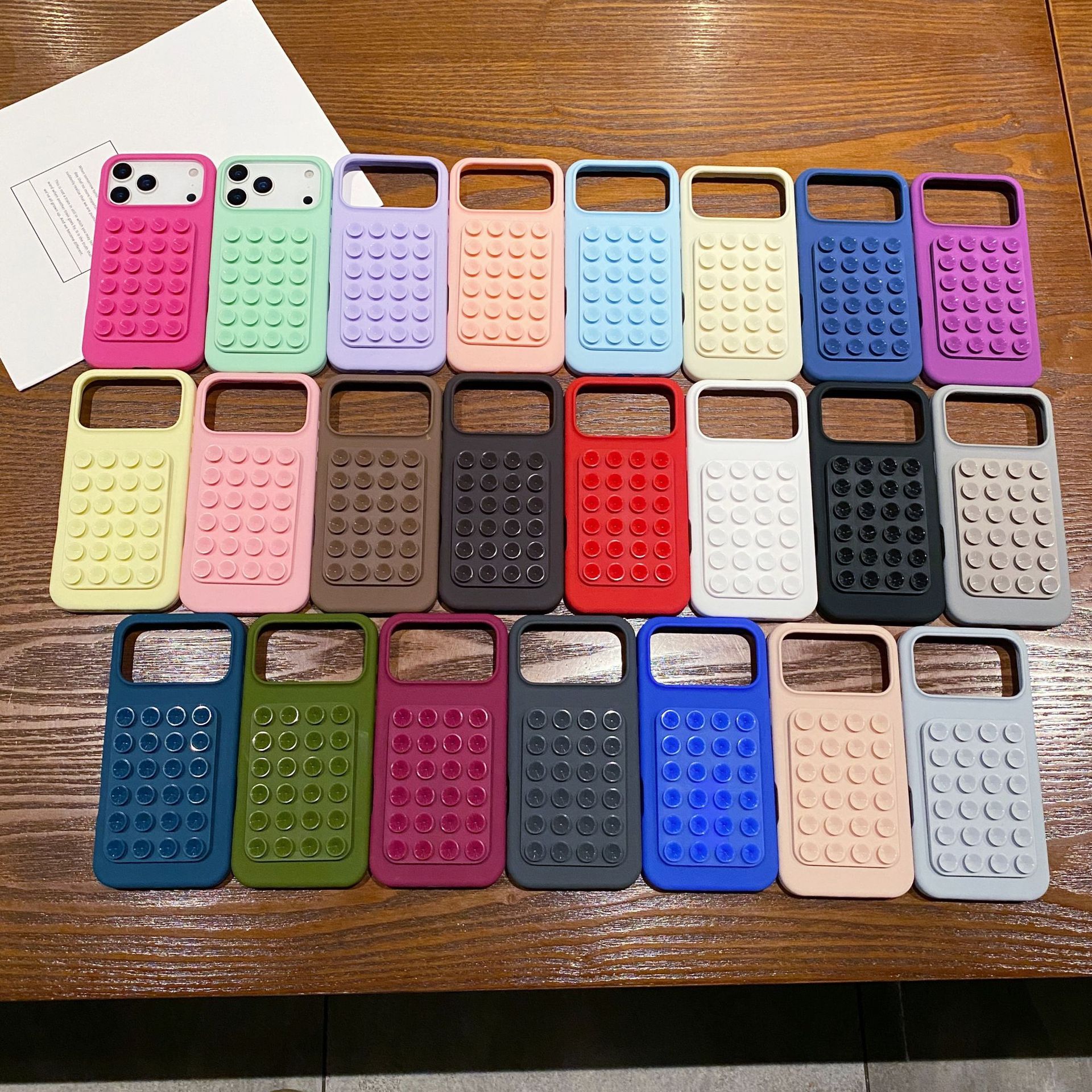 Suction Cup Foldableing Stand Suitable for Apple 16Promax Mobile Phone Case 16Pro Protective Cover New Anti-Fall Silicone Case