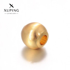 耳环;耳钉;项链